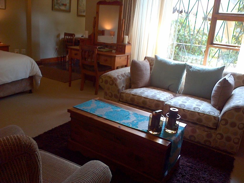 Jubilee Lodge Guest House Йоханнесбург Номер фото